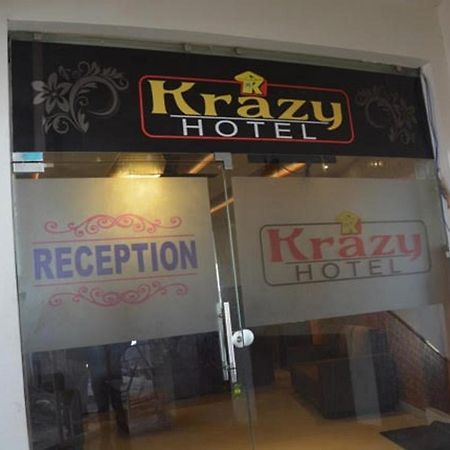 Krazy Hotel ฮัดวานี ภายนอก รูปภาพ